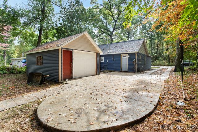 5601 King Street, Newaygo, MI 49337