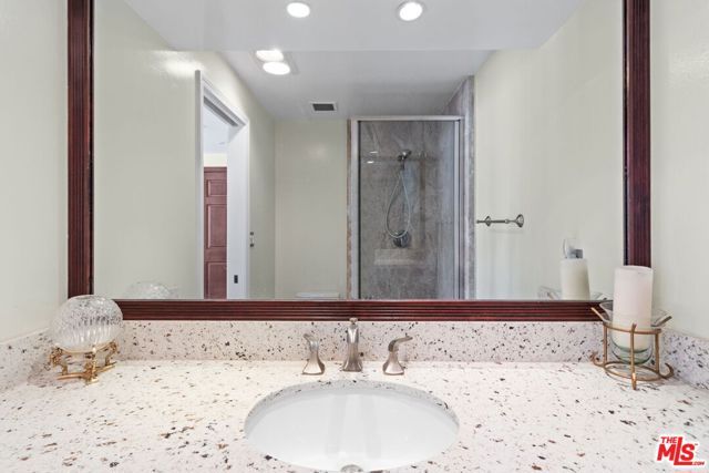 10724 Wilshire Boulevard 1107, Los Angeles, CA 90024