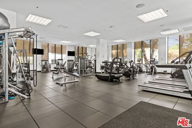 10724 Wilshire Boulevard 1107, Los Angeles, CA 90024