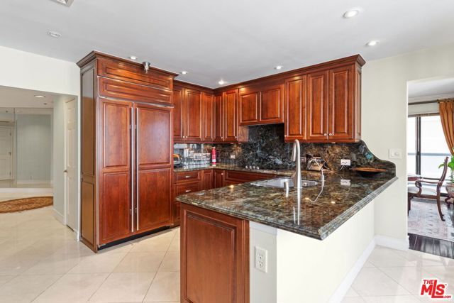 10724 Wilshire Boulevard 1107, Los Angeles, CA 90024