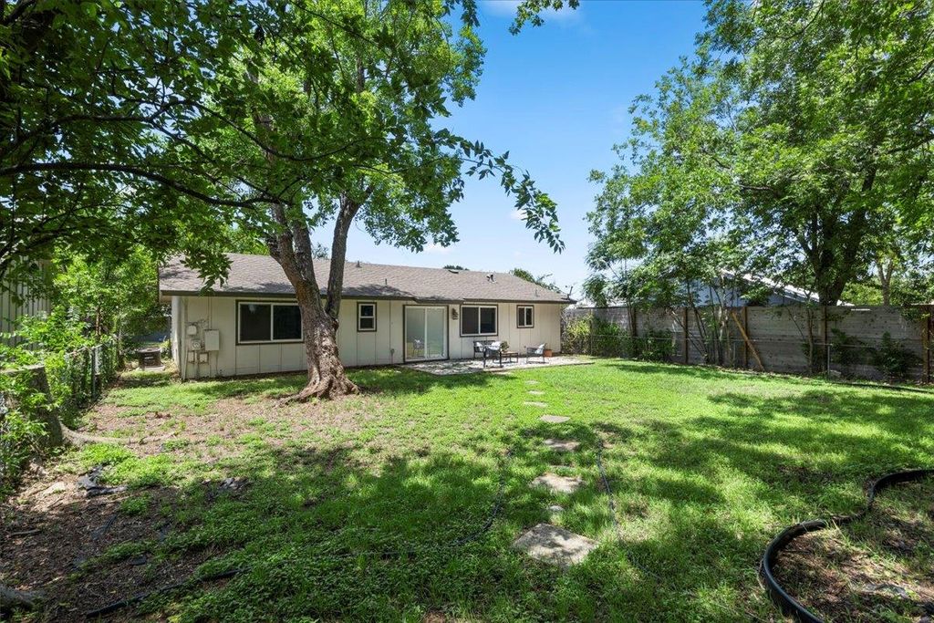 2312 Aldford DR, Austin, TX 78745