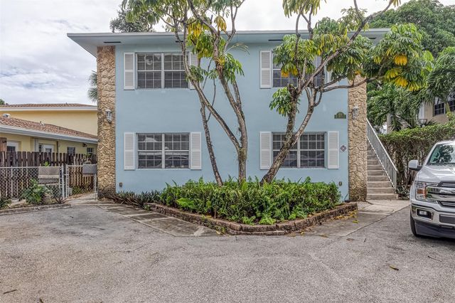 808 SE 13th St 2, Fort Lauderdale, FL 33316