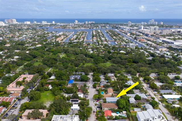 808 SE 13th St 2, Fort Lauderdale, FL 33316