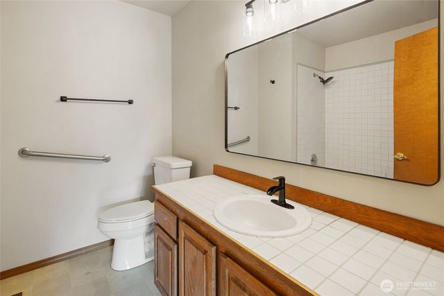 7217 67th Place NE, Marysville, WA 98270
