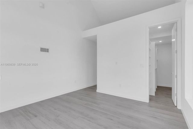 3204 Plaza Street, Miami, FL 33133