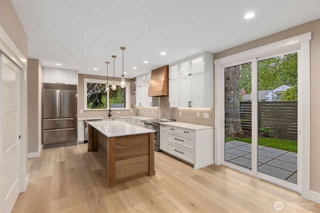 11054 2nd Avenue NW, Seattle, WA 98177