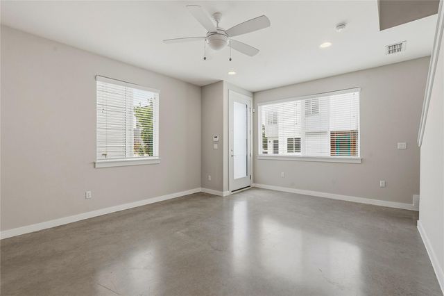 801 N Bluff DR 33, Austin, TX 78745