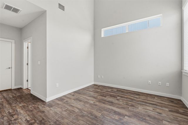 801 N Bluff DR 33, Austin, TX 78745