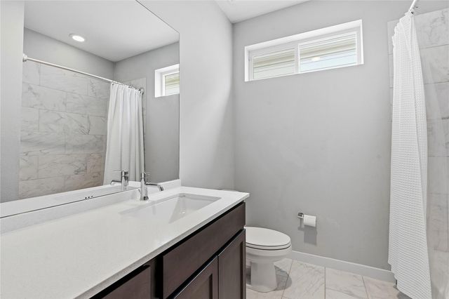 801 N Bluff DR 33, Austin, TX 78745