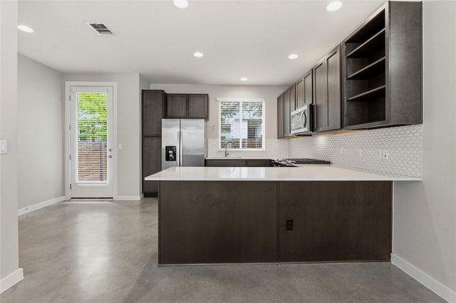 801 N Bluff DR 33, Austin, TX 78745