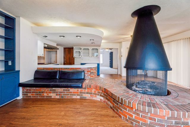 4507 E Frank Phillips Boulevard, Bartlesville, OK 74006