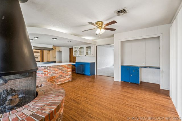 4507 E Frank Phillips Boulevard, Bartlesville, OK 74006