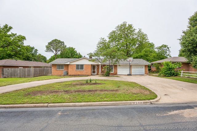 4507 E Frank Phillips Boulevard, Bartlesville, OK 74006