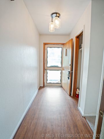 4507 E Frank Phillips Boulevard, Bartlesville, OK 74006