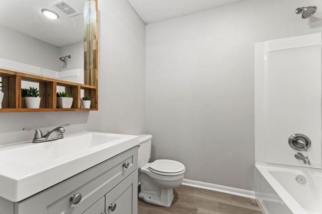 601 Dogwood Trail, Conroe, TX 77316