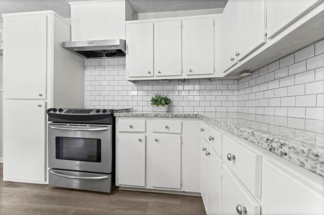 601 Dogwood Trail, Conroe, TX 77316