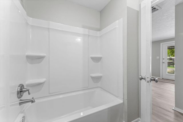 601 Dogwood Trail, Conroe, TX 77316