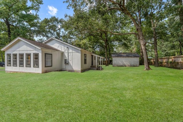 601 Dogwood Trail, Conroe, TX 77316