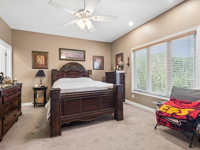 1055 Highway G76 Highway, Knoxville, IA 50138