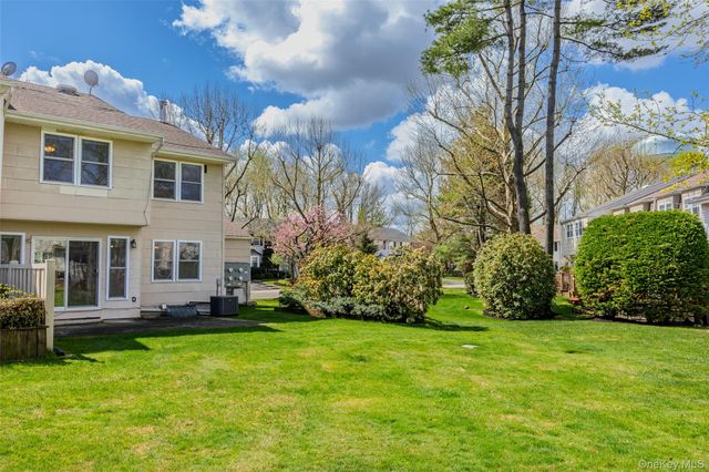 67 Manors Drive, Jericho, NY 11753