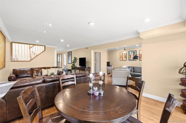 67 Manors Drive, Jericho, NY 11753
