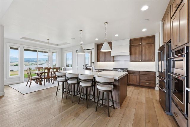 1305 S Manifold Rd, Spokane Valley, WA 99016