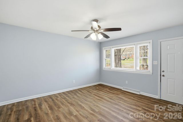 2323 Maplewood Drive, Gastonia, NC 28052