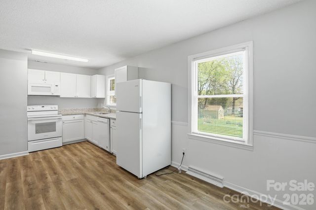 2323 Maplewood Drive, Gastonia, NC 28052