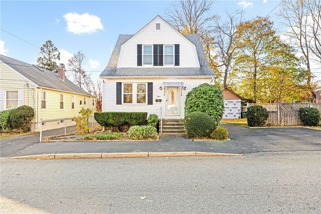 12 Lookout Avenue, North Providence, RI 02911