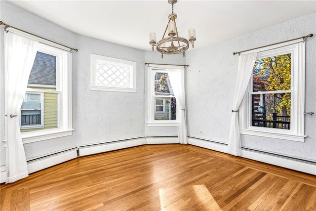 12 Lookout Avenue, North Providence, RI 02911