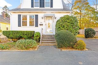12 Lookout Avenue, North Providence, RI 02911