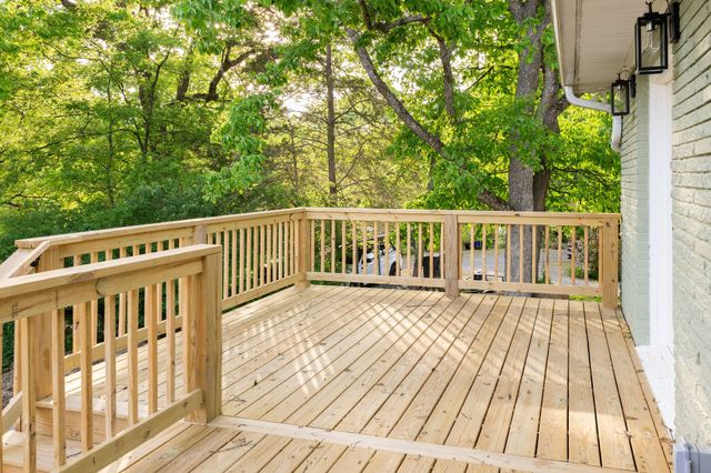 929 Davidson Dr, Nashville, TN 37205