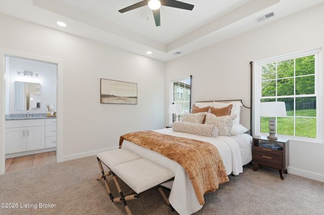 1148 Greens Dr, Simpsonville, KY 40067