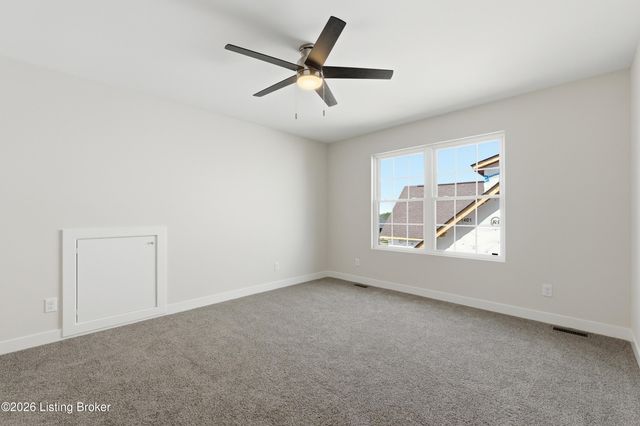 1148 Greens Dr, Simpsonville, KY 40067