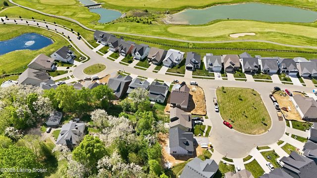 1148 Greens Dr, Simpsonville, KY 40067