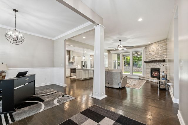 4210 GRANITE SPRINGS DR, Columbia, MO 65203