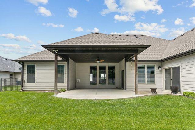 4210 GRANITE SPRINGS DR, Columbia, MO 65203