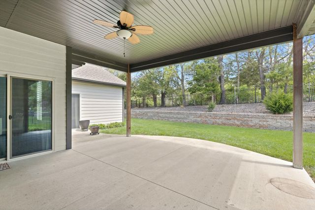 4210 GRANITE SPRINGS DR, Columbia, MO 65203
