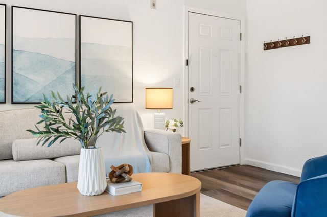 872 Catkin Court, San Jose, CA 95128