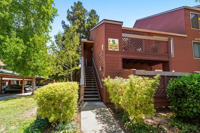 872 Catkin Court, San Jose, CA 95128