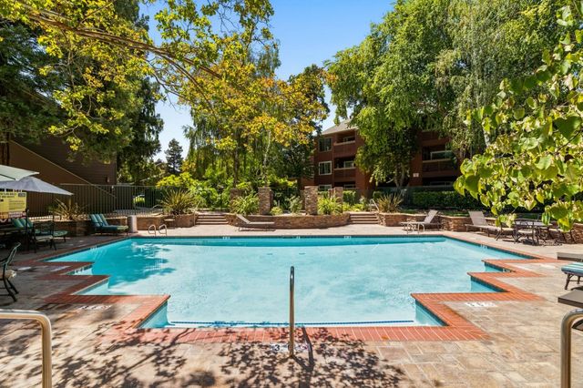 872 Catkin Court, San Jose, CA 95128