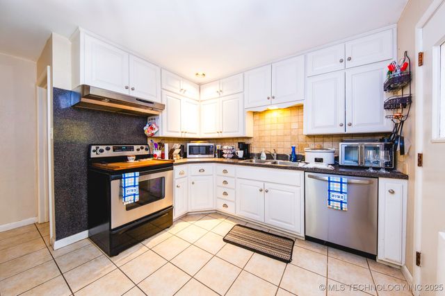 4140 S Robb Avenue, Muskogee, OK 74401