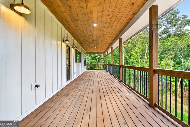 1030 Old Flat Branch Road, Ellijay, GA 30540