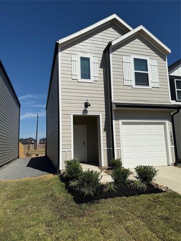 1002 Moon Drop Lane, Houston, TX 77090