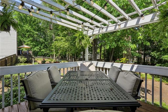 1442 Heritage Glen Drive, Marietta, GA 30068