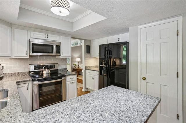 1442 Heritage Glen Drive, Marietta, GA 30068