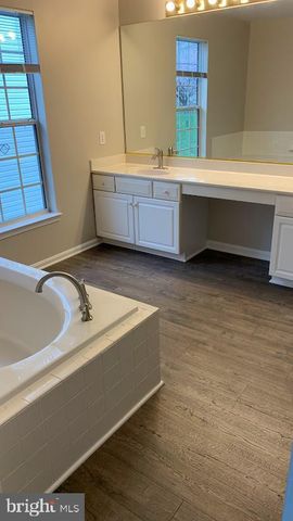 1614 ANGELWING DR, Silver Spring, MD 20904