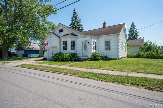 4 Kent Avenue, Hamburg, NY 14219