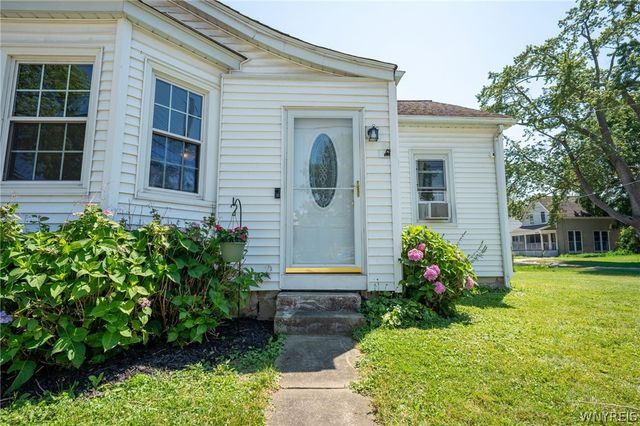 4 Kent Avenue, Hamburg, NY 14219