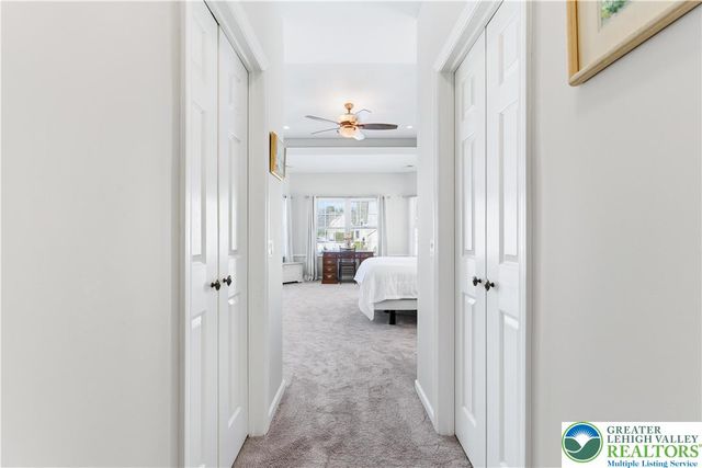 18 Devonshire Drive, Easton, PA 18045